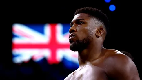 Anthony Joshua mudaría de país como primer paso para reconstruir su carrera