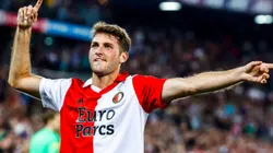 Santiago Giménez celebro su primer gol con el Feyenoord.