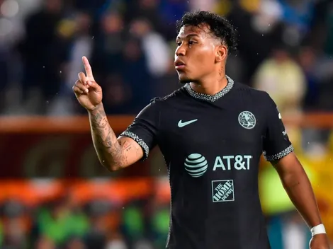 Atacan a Roger Martínez y el colombiano responde como crack