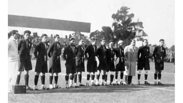 Alineación de México para el primer partido de los Mundiales, en Uruguay 1930 contra Francia.