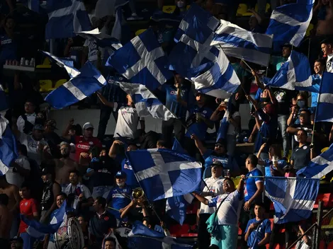 Crosas defiende a Baca y Cata, criticando a la afición de Cruz Azul