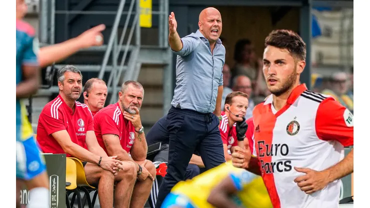 Jornada negativa para Santi en el Feyenoord