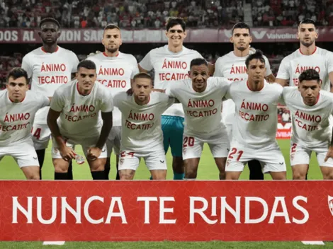 Sevilla y un emocionante gesto en apoyo a Tecatito Corona