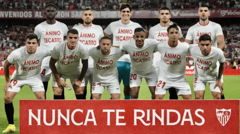Sevilla expresó su apoyo a Tecatito Corona.