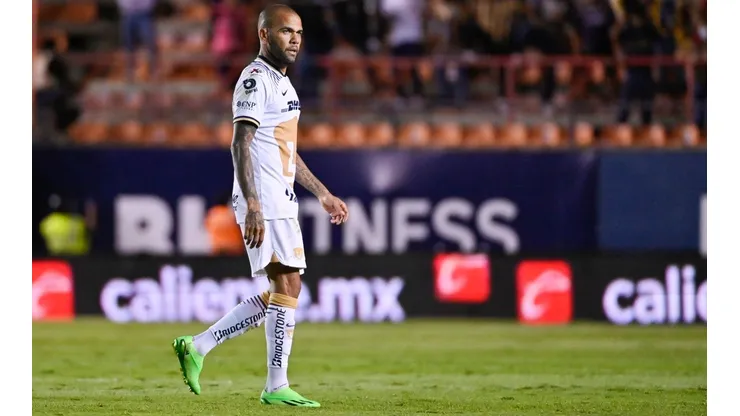 El lateral brasileño aún no ha ganado su primer partido con Pumas