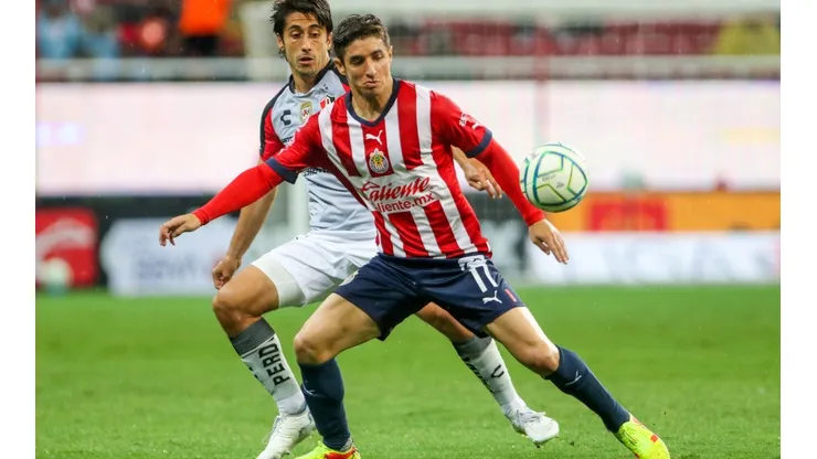 Brizuela se molestó con la afición previo al juego ante Necaxa.