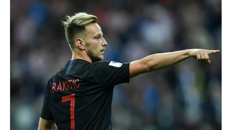 Ivan Rakitic aseguró en redes sociales que Corona es su mexicano favorito
