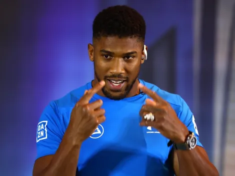 Anthony Joshua cree poder sacar a Tyson Fury del retiro