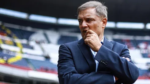 Diego Aguirre, en el ojo de la tormenta en Cruz Azul.