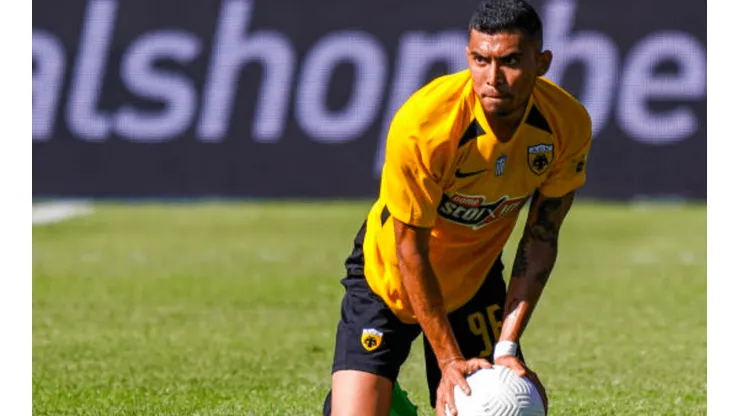 Orbelín Pineda en la pretemporada del AEK Atenas.