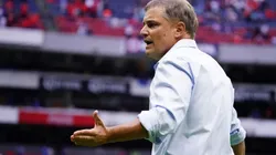 Diego Aguirre no puede dirigir a Cruz Azul ante Xolos de Tijuana