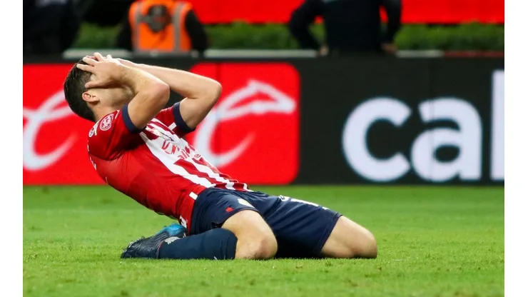 Chivas pide a su afición que no los abandonen.