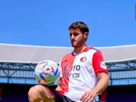 La petición del DT del Feyenoord a Santiago Giménez para que su debut en la Eredivisie