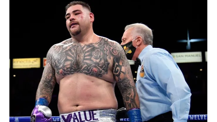 Andy Ruiz, más cerca de ir por un título tras el retiro de Tyson Fury.