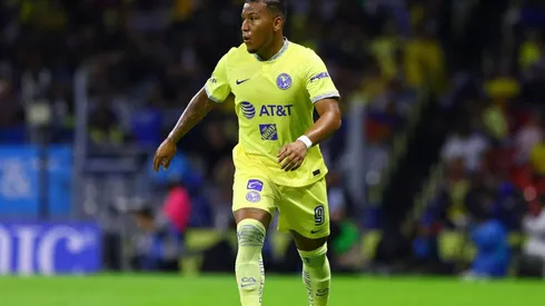 Roger Martínez se lesionó en el debut ante Atlas.