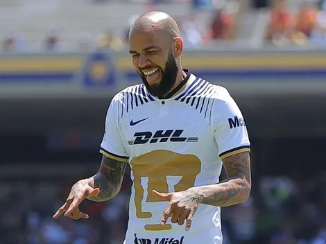 Dani Alves presume a la Liga MX y le da estocada a la MLS