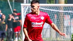 Johan Vásquez disputó los 90 minutos en la Copa Italia.