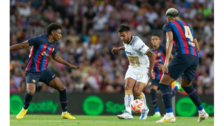 Barcelona Pumas Eduardo Salvio 2022