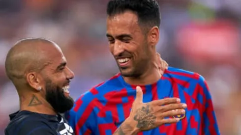 VIDEO | El Camp Nou ama a Dani Alves