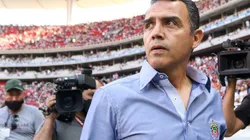 Ricardo Cadena pone en duda su continuidad.