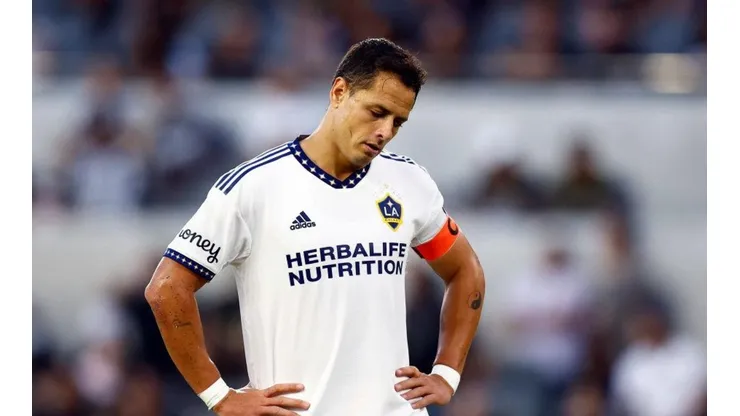 Chicharito Hernández anotó un doblete