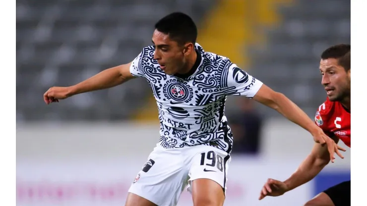 Naveda quiere ser fichado por la Bundesliga o la Serie A de Italia