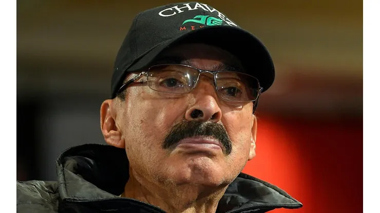 Duro golpe de Don Nacho Beristaín contra Julio César Chávez.