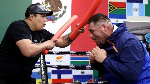 Andy Ruiz marcó descontento con el trabajo de Eddy Reynoso.