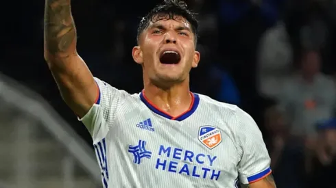 La razón por la que Chivas no compró a Brandon Vázquez