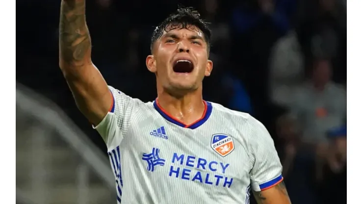 La razón por la que Chivas no compró a Brandon Vázquez
