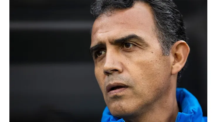 Chivas, en vilo por la posible llegada de un nuevo entrenador