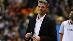 Fernando Ortiz en el partido contra el León en el estadio Nou Camp.