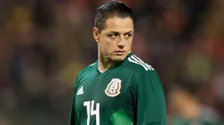 Chicharito no se quiso tomar una selfie con un aficionado