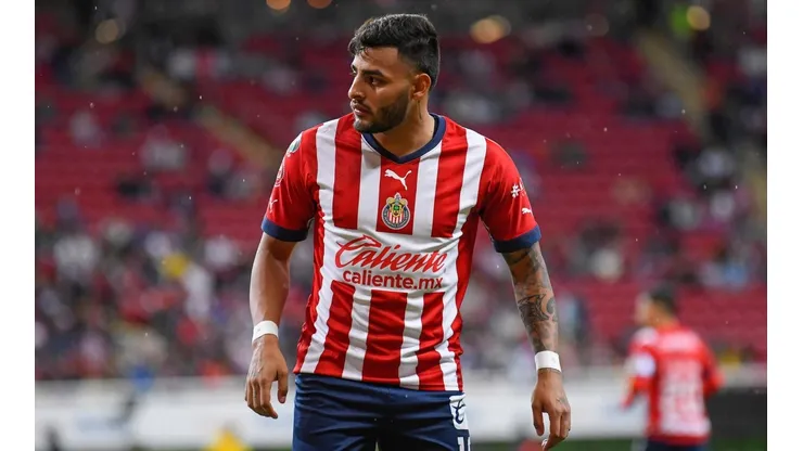 Vega responde a los abucheos con declaración digna de capitanía