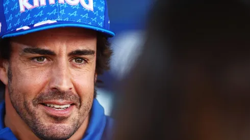 Alonso amenazó a Checo, Verstappen y Hamilton tras firmar con Aston Martin