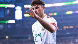 Santi Giménez sueña con estar en Qatar 2022.