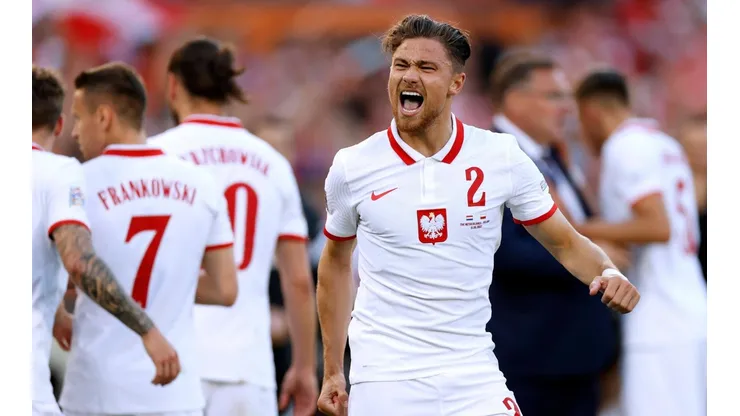 Matty Cash es una gran amenaza para el Tri