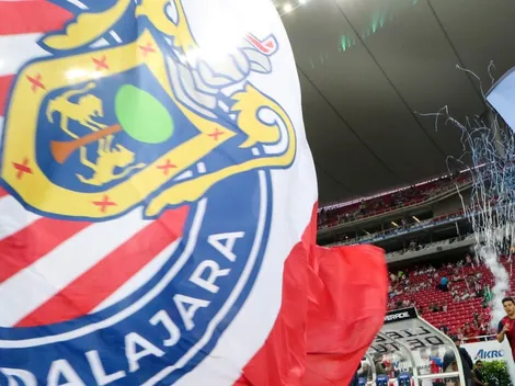 La afición de Chivas estalló en el Estadio Akron