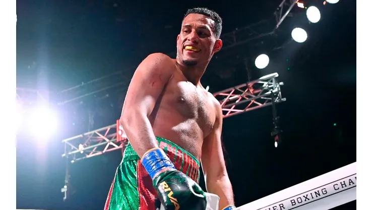 En el Team David Benavídez se resignan a nunca enfrentar a Canelo Álvarez