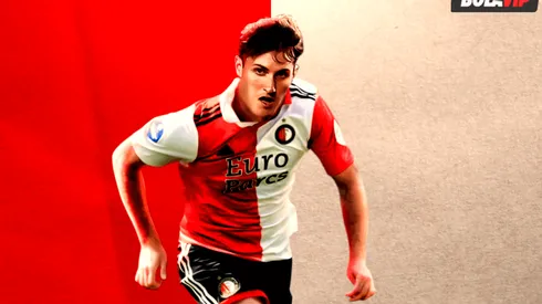 Santiago Giménez con la camiseta del Feyenoord.