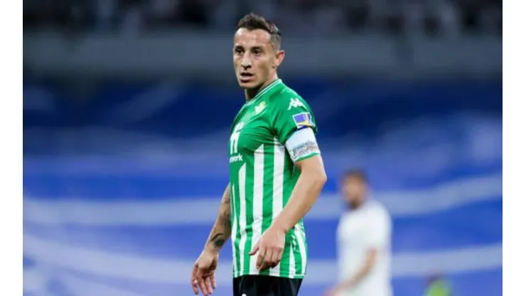 Andrés Guardado de cara a su sexta temporada con el Betis.