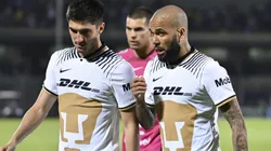 Dani Alves debutó con Pumas