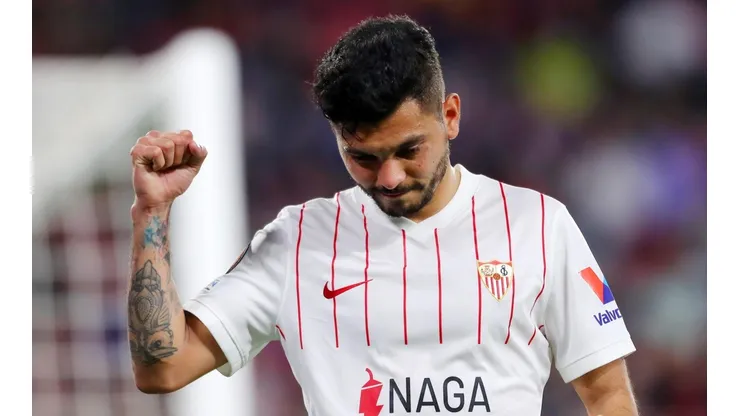 Tecatito Corona y su presente en la goleada de Sevilla