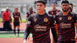 Víctor Guzmán con el Tijuana en el torneo Apertura 2022.