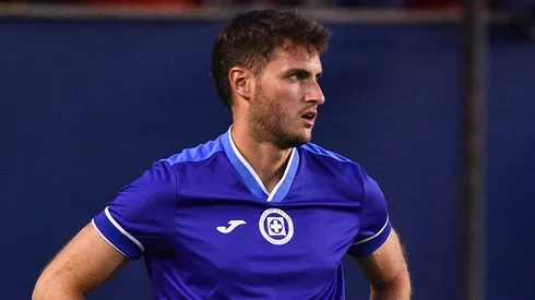 Santi Giménez jugó su último partido en Cruz Azul.