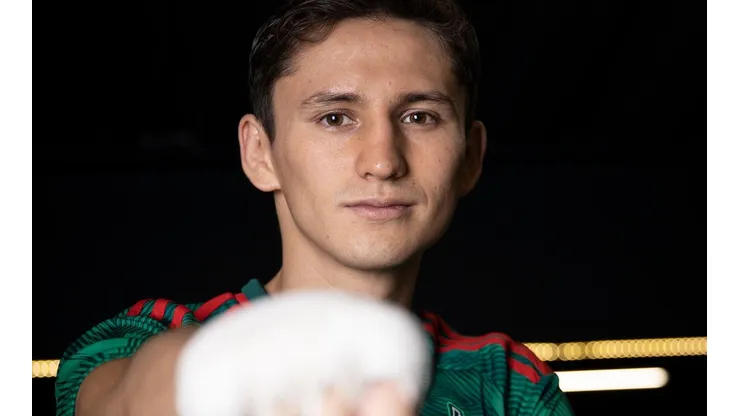 Hincha de Pumas, estudioso y con compromiso social: La nueva joya del boxeo mexicano