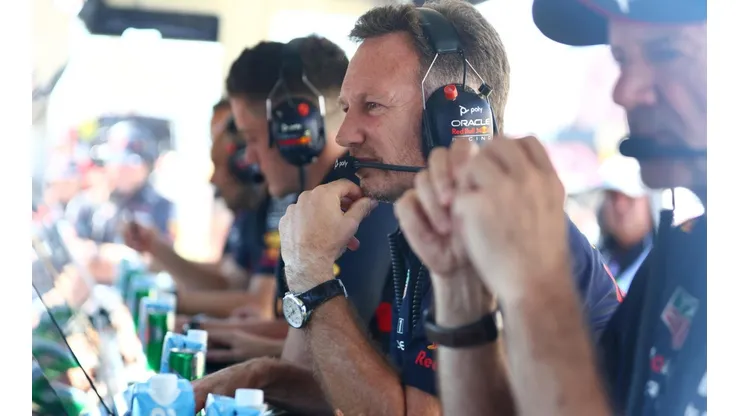 Horner defendió a Sergio Pérez tras perder el podio