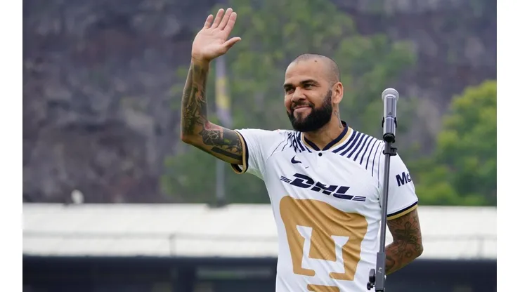 Dani Alves, el fichaje estrella de Pumas UNAM