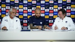 Dani Alves arribó a Pumas UNAM como agente libre