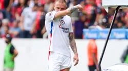 Rotondi se retiró ofuscado del campo de juego.